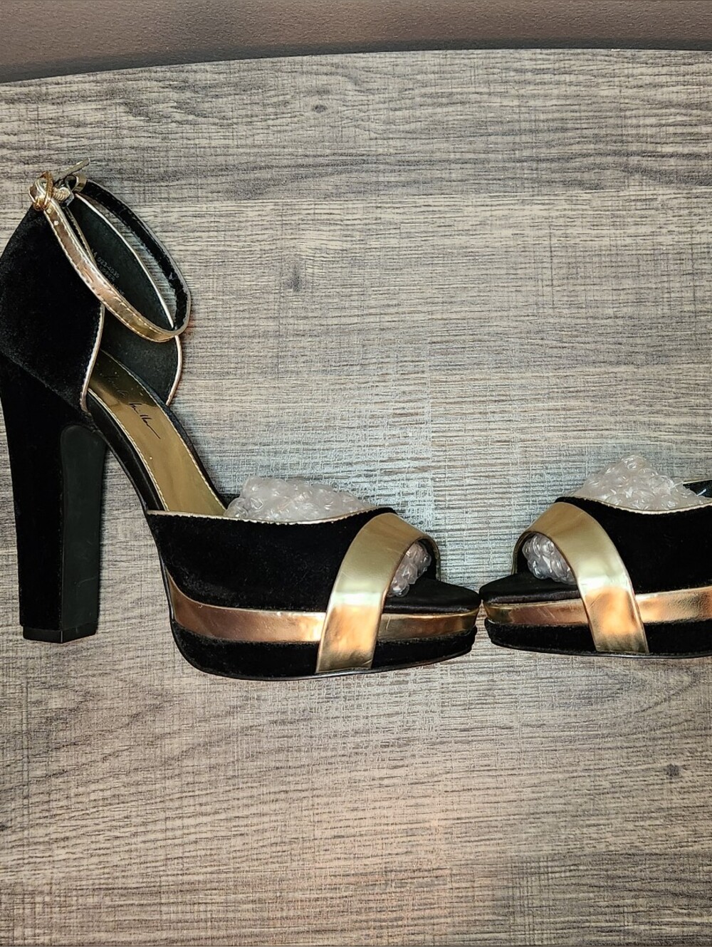N By Nicole Miller Black Velvet & Gold Tone Platform Ankle-Strap Heels Size 8 - Picture 10 of 16